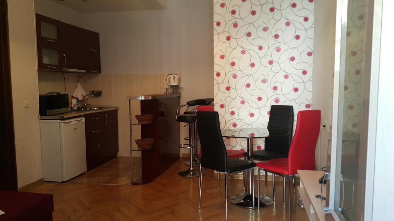 Apartment On Rustaveli Avenue Tbilisi Exterior foto